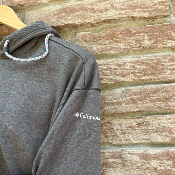 Columbia Hoodie - Picture 2 of 3